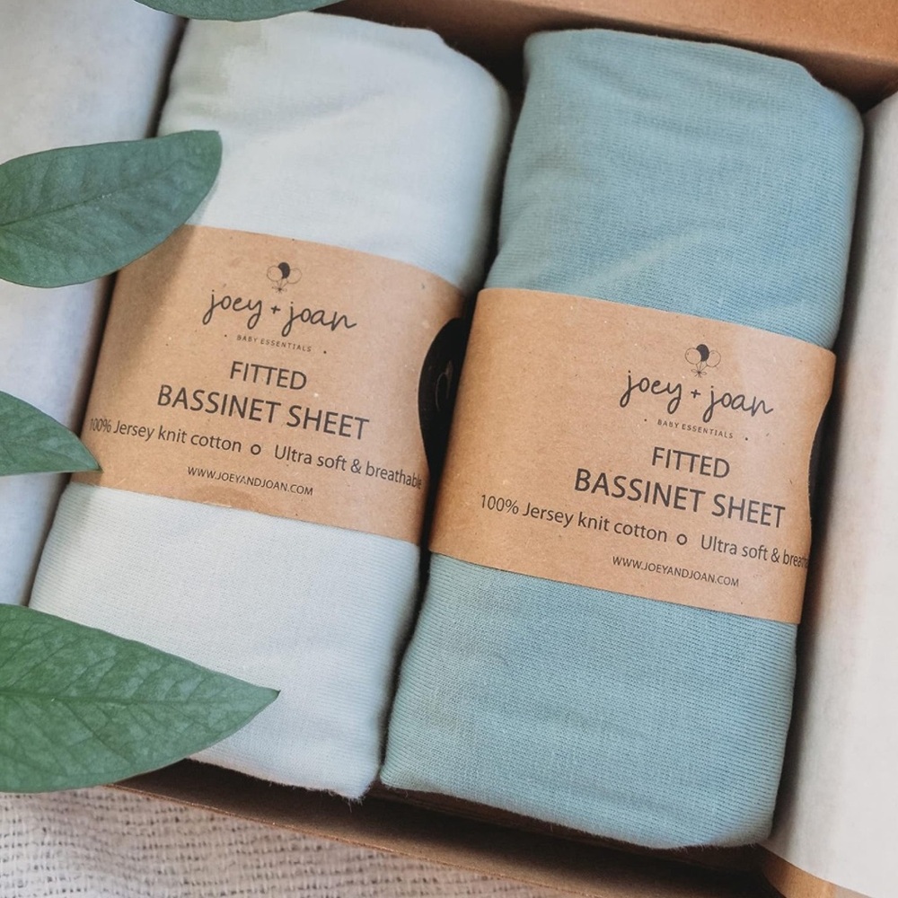 4 Joey and Joan bassinet sheets fitted for SNOO x4